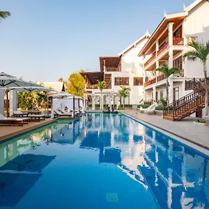 Relaxful Hotel泊岸酒店 Luang Prabang